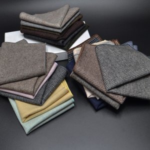 23*23CM New Vintage Wool Pocket Square Plaid Black Handkerchief Men’s Business Suit Tie Accessories Scarf Hankies Tuxedo Cravat