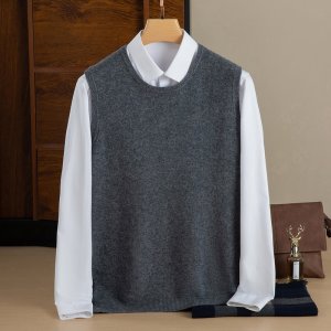 Men’s Round Neck Vest in Spring and Autumn, 100% Wool Medium Thick Vest, Warm and Versatile,Fashionable