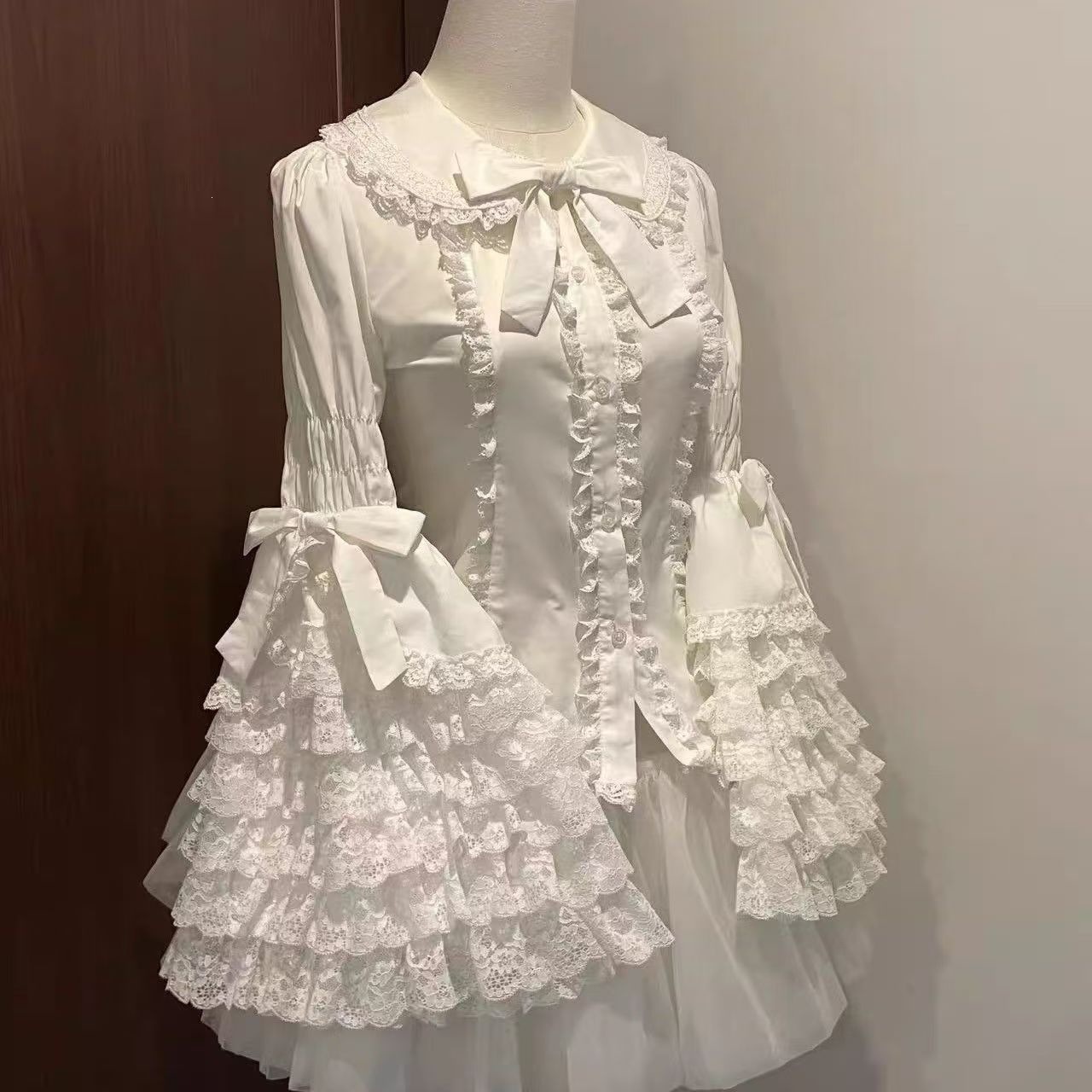 Lace Doll Style Lolita Princess Sleeve Shirt, Long Sleeve Multifunctional Spring and Autumn Top, Cute Lolita Inside