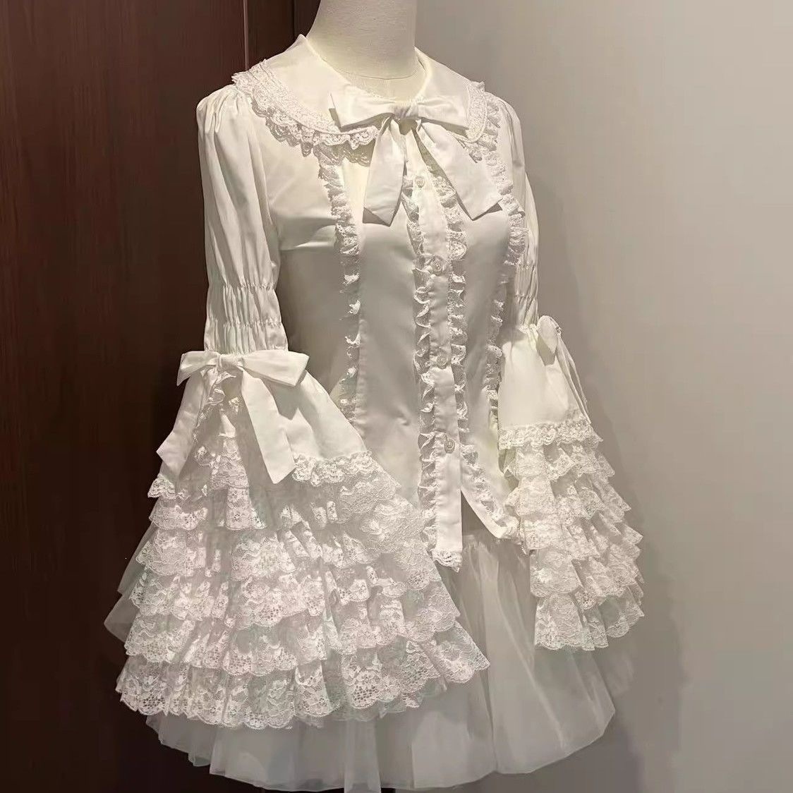 Lace Doll Style Lolita Princess Sleeve Shirt, Long Sleeve Multifunctional Spring and Autumn Top, Cute Lolita Inside