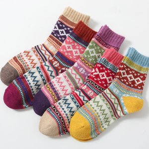 5 Pairs Women’s Autumn Winter Mid Tube Socks Thicken Thermal Comfortable Fashion Casual Euramerican National Socks For Women